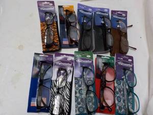 lot 177 image: 10 pair Reading Glasses- various st...