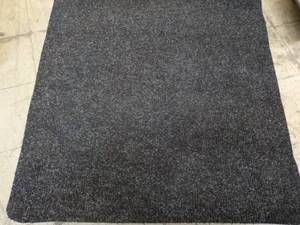 lot 3 image: 3 ft x 8 ft Garage Mat...