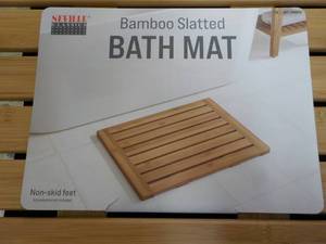 lot 5 image: Seville Bamboo Slatted Bath Mat...