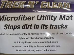 lot 44 image: Trek N Clean Microfiber Utility Mat...