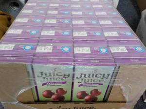 lot 75 image: 32 pack Grape Juicy Juice...