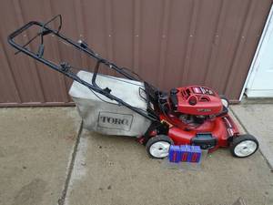 Toro 6.5 hp recycler. Self propelled with bag. Good shape. Tested & works. As shown.
