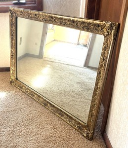 lot 47 image: Gilded Framed Vintage Wall Mirror
