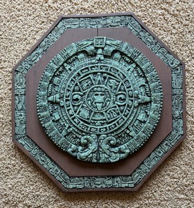 lot 48 image: Aztec Sunstone  Calendar Wall Hanging