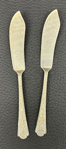 lot 15A image: Two Vintage Century Sterling Silver Royal Rose Spreaders
