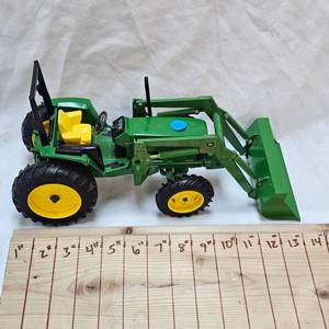 lot 5 image: John Deere 6400 wLoader, as new, mfg 1992-1996