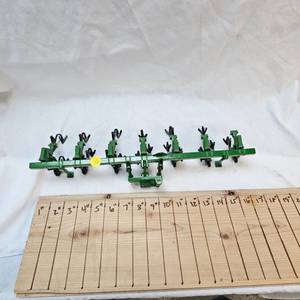 lot 12 image: John Deere 856 Minimum Till Toolbar, as new