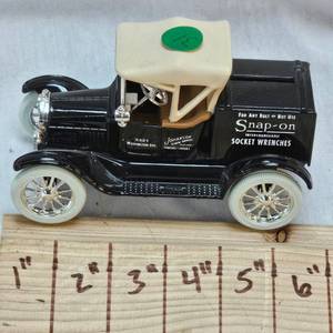 Snap-On Ertl 1920 Ford Runabout Delivery Truck