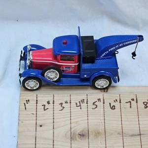 lot 37 image: CarQuest Limited Editions Bank Tow Truck
