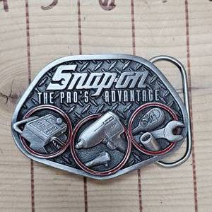 lot 70 image: Snap-On and 1985 SRC Belt Buckles