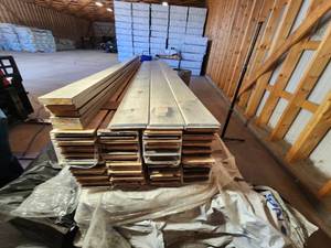 1x6x8 Gray Stained T&G with 1x4x8 Trim