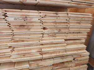 lot 57 image: 1x8x6 garage grade wirebrushed and unfinished barnwood