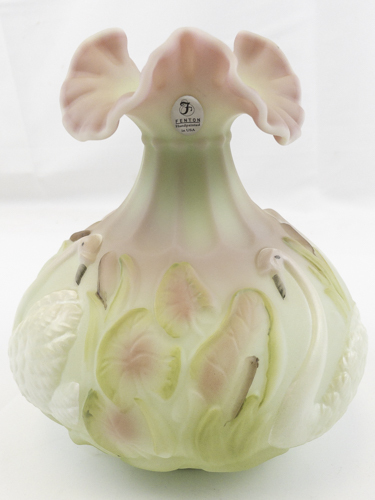 lot 26A image: FENTON 8 Lotus Mist Cattails Hand painted Ruffle Swan Vase. -Measures 8x4.