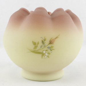 lot 24D image: 1982 4 FENTON Burmese Mary Walrath Hand Painted Love Bouquet Rose Bowl.