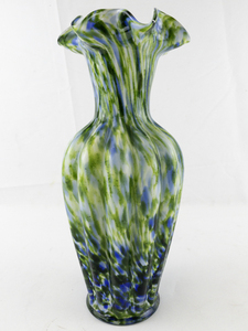lot 24H image: 1960 11 FENTON VASA Murrhina Adventurine Green & Blue Vase