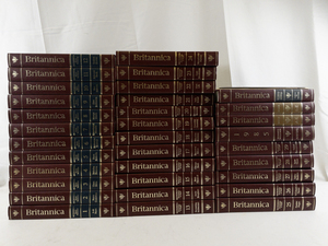 lot 23A image: Complete 32 Volume Encyclopedia Britannica Set. 15th Edition. Excellent Condition