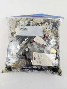 lot 72 image: Huge Gallon Size Bag Bag of Buttons