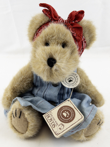 lot 87 image: Vintage Henrietta Macdonald Boyds Bears Collection. Style #91744
