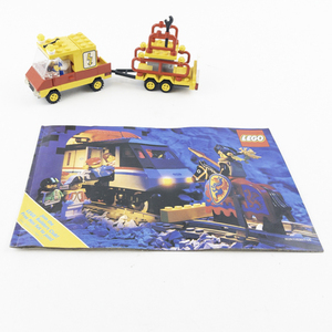 lot 108 image: LEGO Classic Town Utility Repair Lift (Set Completed) & LEGO Catalog