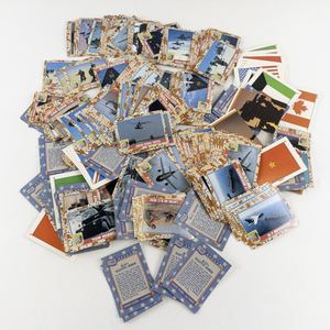 lot 114 image: 1991 Topps Desert Storm Trading Cards 2nd Series