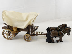 lot 129 image: ALLWOOD BisqueKit Horse Team No. 5023