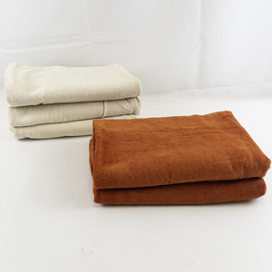 lot 152 image: Set of 5 White & Orange Towels