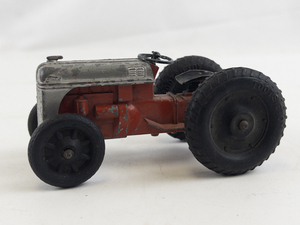 lot 162 image: TOOTSIE TOY Vintage Red Diecast Toy Metal Ford 8N Tractor.