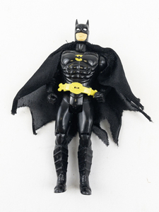 lot 208 image: 1989 ToyBiz DC Comics Batman Action Figure Toy