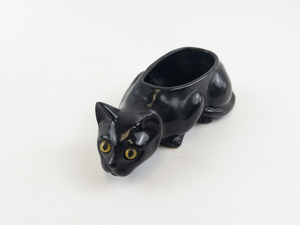 lot 24V image: Vintage Black Cat Planter.