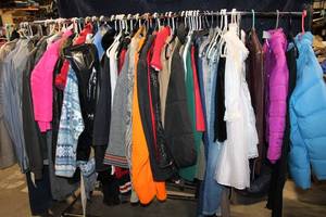 lot 106 image: Collection of Assorted Winter Clothing - Jackets and Pants