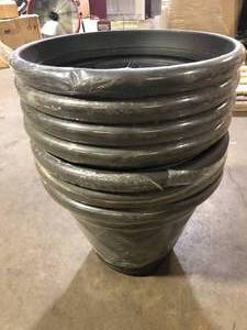 lot 34 image: Lot of Planters Customer Returns See Pictures