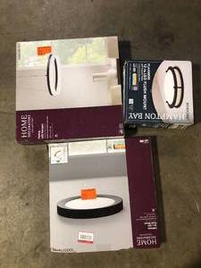 lot 37 image: Lot of Lighting Various Models and Conditions Customer Returns See Pictures