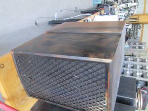 lot 27 image: Pair of Sansui SP-95 high range 2-w...