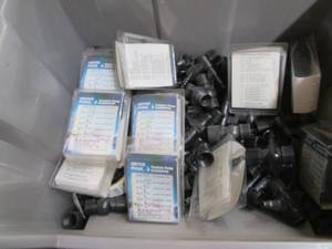 lot 98 image: Stackable organizer containing dive...