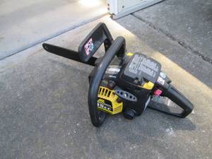 lot 138 image: McCullough gas powered chainsaw (ha...
