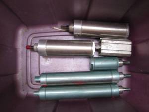 lot 163 image: Assortment of Pneumatic air cylinde...