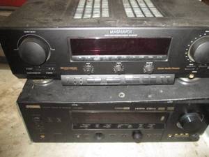 lot 166 image: Magnavox home audio receiver and Ya...
