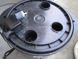 lot 196 image: 4-plant Hydroponic growing set-up w...