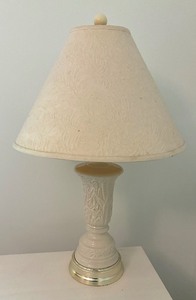 lot 59 image: Neoclassical Table Lamp