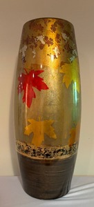 lot 152 image: Shimmery Autumnal Vase by Pier 1