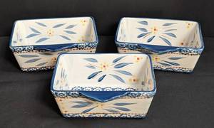 lot 132 image: Temp-tations Old World Baking Dishes