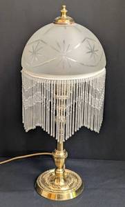 lot 133 image: Small Beaded Glass Boudoir Lamp