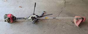 lot 161 image: Jonsered Lil Red 260 Gas Powered Weed Whip