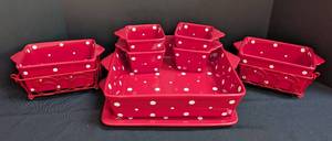 lot 89 image: Temp-tations Polka Dot Baking Dishes