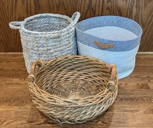 lot 88A image: Three Decorative Baskets