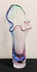 lot 25 image: Multi Color Adam Jablonski Art Glass Handkerchief Vase