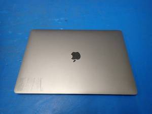 lot 68 image: Apple&nbspA1990 MacBook Pro 15,1 &nbspINTEL CORE I7-8750H 2.2 Ghz  16GB DDR4 SDRAM  251GB SSD  Includes IOS  15.4 screen with 2880 x 1800 Resolution  Includes Charging Cable 