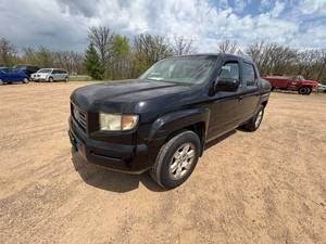 lot 7 image: 2008 Honda Ridgeline RTL Pickup 4D 5 ft