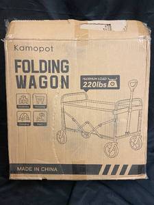 lot 31 image: Kamopot Folding Wagon with 220lbs Capacity