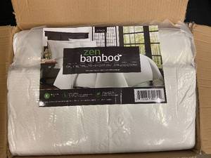 lot 35 image: Zen Bamboo 2-Pack Gel-Fiber King Pillow Set